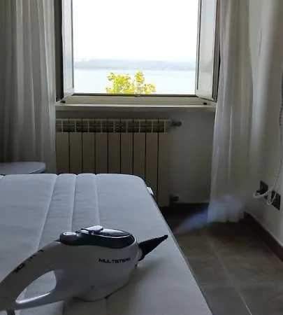 Iride Turistico Appartamento Anguillara Sabazia